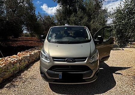 Ford Tourneo Custom 8 Sitze Guter Zustand Scheckheft