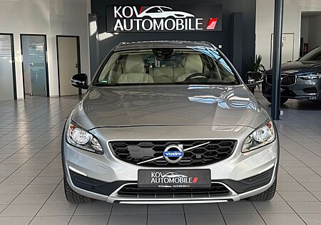 Volvo V60 CC V60 Cross Country Momentum D3