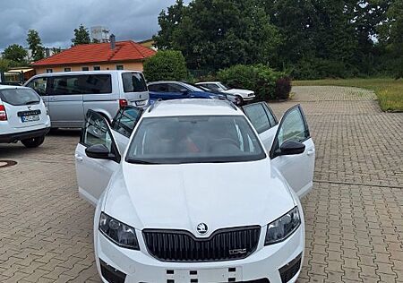 Skoda Octavia 2.0 TSI RS Combi RS KW, MbDesign, Klappe