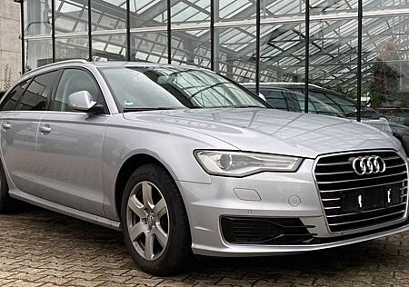 Audi A6 Avant 2.0 TDI ultra Stronic Business Navi MMI