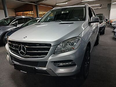 Mercedes-Benz ML 250 CDI BlueTec HU 1/2028 SERV NEU NAVI EGLSD