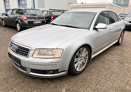 Audi A8 3.7 quattro