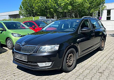 Skoda Octavia Combi Elegance 140 PS 2013