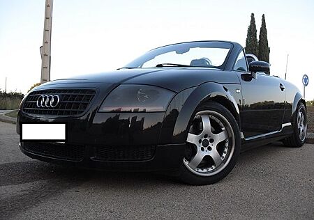 Audi TT Roadster 1.8T 110KW -