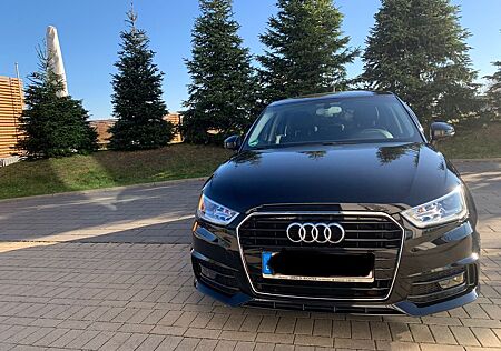 Audi A1 1.0 TFSI ultra Sportback -