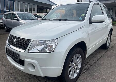 Suzuki Grand Vitara 1.6 Club*Leder*Klimaautomatik*AHK