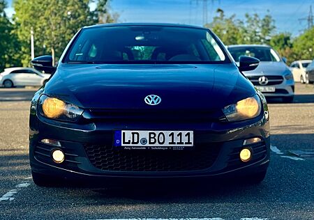 VW Scirocco Volkswagen 2.0 TDI / 140 PS / 2011 /