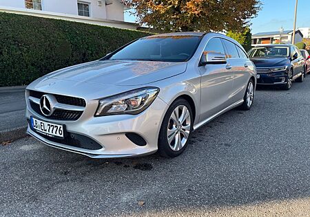 Mercedes-Benz CLA 220 Shooting Brake CLA 220 d DCT AMG Lin...