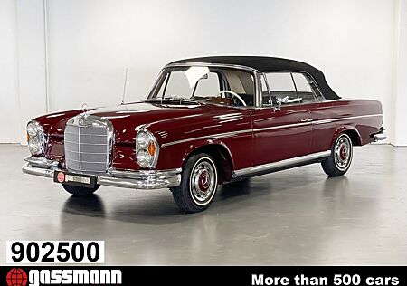 Mercedes-Benz 220 SE b W111 Cabrio - Restaurierungsobjekt