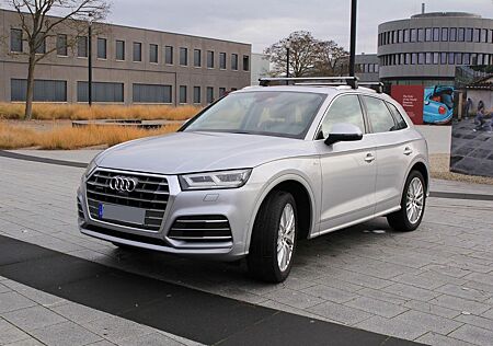 Audi Q5 40 TDI S tronic quattro S line Selection