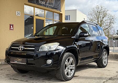 Toyota RAV 4 RAV4 Executive 4WD Xenon|Shz|Tempomat|Ahk|Kamera