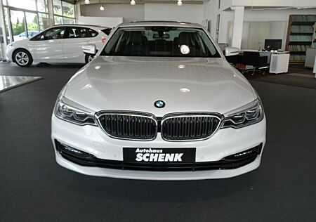 BMW 530d Aut/Sport Line/NAVI/LED/Head-Up