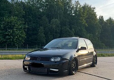 VW Golf Volkswagen 1.8T K04 250PS Airride VMaxx 4-Kolben R32
