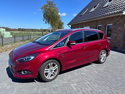 Ford S-MAX 2.0 TDCi Titanium 7-Sitzer 82.500 km