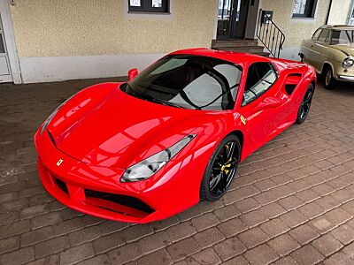 Ferrari 488 Spider Racing-Seats /  Carbon / Titan