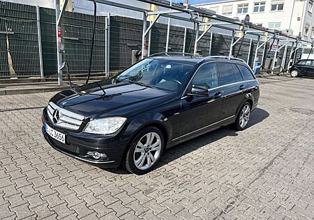 Mercedes-Benz C 180 CGI T BlueEFFICIENCY ELEGANCE Aut. ELE...