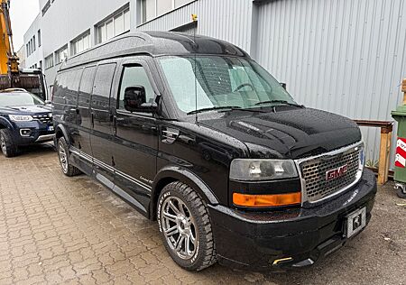 GMC Savana Explorer Limited SE