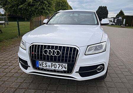 Audi Q5 2.0 TFSI S Line quattro AHK Xenon MMI Plus