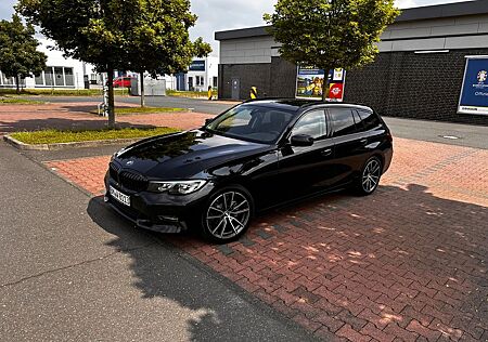 BMW 320d Touring Sport Line Automatik .Privat Top