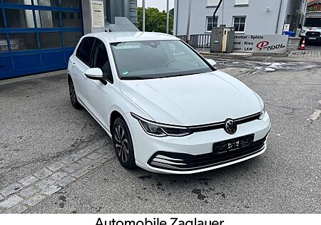 VW Golf Volkswagen VIII Lim Active ACC|R.Kam|AHK|Werksgarantie