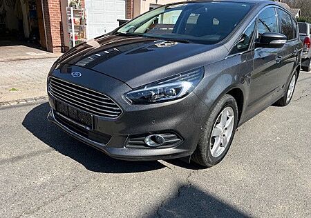 Ford S-Max 1,5 EcoBoost Titanium