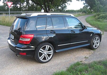 Mercedes-Benz GLK 320 CDi 4Matic,VOLL,,Klima,LEDER,,Vavi,,SD