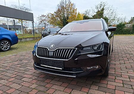 Skoda Superb Combi L&K