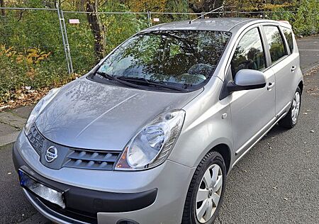 Nissan Note acenta 1,4 / Benzin (E10)