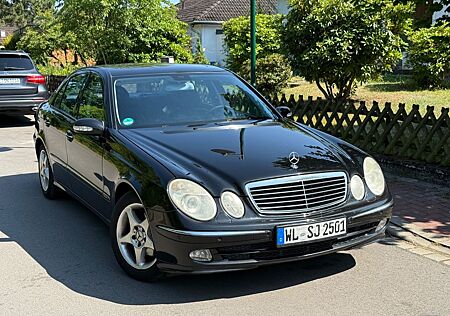 Mercedes-Benz E 240 AVANTGARDE Avantgarde