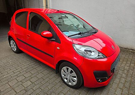 Peugeot 107 Active Klima *Neuer TÜV*