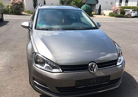 VW Golf Volkswagen 1.2 TSI BMT CUP Variant CUP