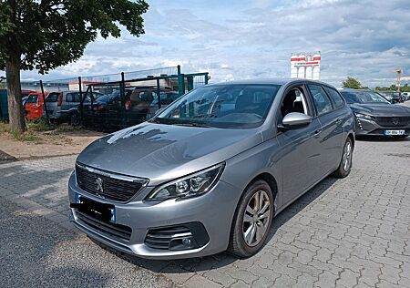 Peugeot 308 BlueHDi 130/1,5 Diesel/Navi/Kamera