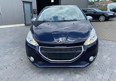 Peugeot 208 PureTech 82 Style Style