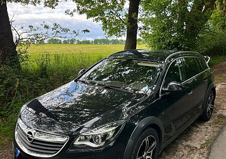 Opel Insignia ST 2.0 Country Tourer125kW Autom. 4x4 .