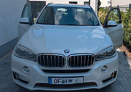 BMW X5 xDrive30d - F15 Leder Head UP Pano LED AHK