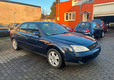 Ford Mondeo 2.0 Ghia