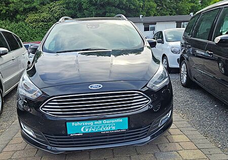Ford Grand C-Max Titanium 7-Sitzer, Kamer