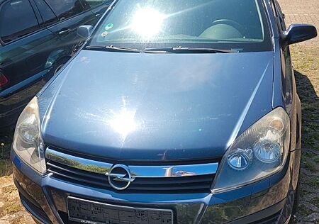 Opel Astra 1.6 Twinport 77kW -