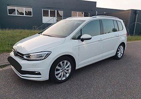 VW Touran Volkswagen 2.0 TDI SCR Highline BMT Highline