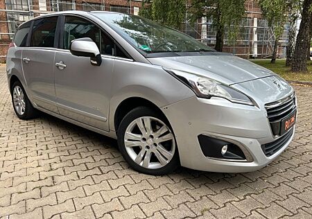 Peugeot 5008 Business-Line*Navi*Panoramadach*Euro5*