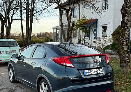 Honda Civic 1.4 Benzin Navi Carplay Klima Tüv Ne