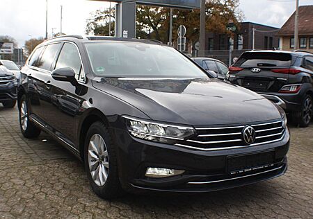 VW Passat Variant Volkswagen Business DSG Sitzh Navi ACC