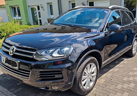 VW Touareg Volkswagen 3.0 V6 TDI, Leder, ACC, Navi, Bi-Xenon