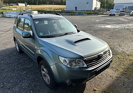 Subaru Forester Comfort bitte das Inserat kompl. lesen