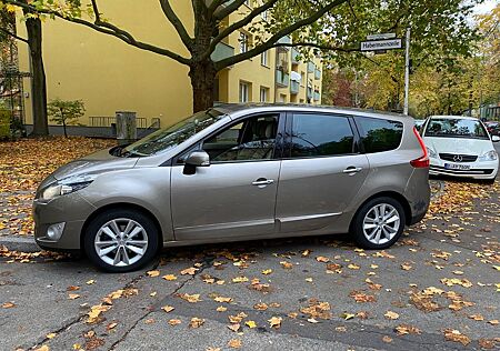 Renault Grand Scenic Dynamique 2.0 16V 140 CVT Dynamique