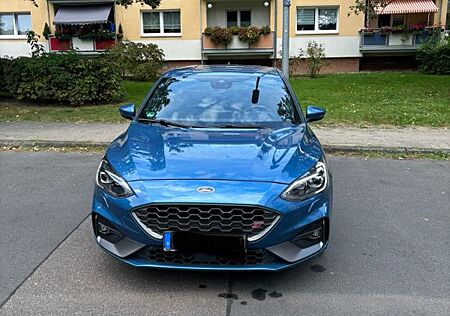 Ford Focus 2,3 EcoBoost ST