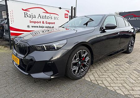 BMW 540 d xDrive*M-PAKET*PANORAMA*B&W*VOLL*VOLL*****