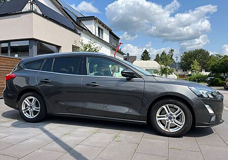 Ford Focus Turnier 1.0, 125PS - gute Ausstattung