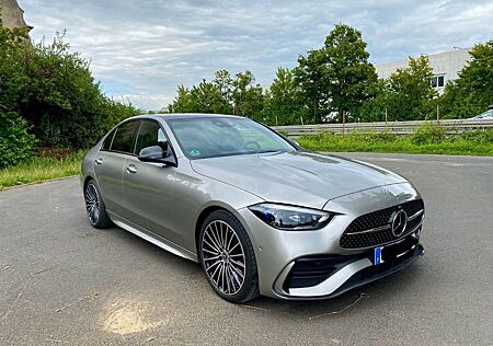 Mercedes-Benz C 300 C 300D AMG,HUD,BURM,PANO,D-Light,DISTR,MEM