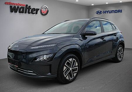 Hyundai Kona 39,2kWh/ Elektro/ SELECT/ Lenkradheizung